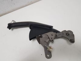 Honda CR-V Hand brake release handle 