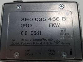 Audi A4 S4 B7 8E 8H Amplificatore antenna 8E00358456B
