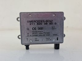 Mercedes-Benz B W245 Amplificateur d'antenne 2118200885