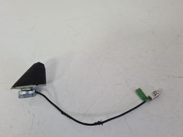 Volkswagen Golf V Radion antenni 1K0035501