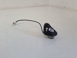 Volkswagen Cross Polo Radion antenni 6R0035501