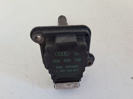 Audi A4 S4 B5 8D Bobina di accensione ad alta tensione 058905105