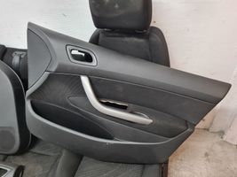 Peugeot 308 Set di rivestimento sedili e portiere 