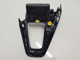 Ford Focus Consola de plástico de la palanca de cambios F1EBA044H83A