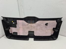 Audi A3 S3 8P Verkleidung Heckklappe Kofferraumdeckel 8P3867979A