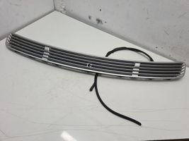 Mercedes-Benz E W211 Bonnet/hood grill 2038800205