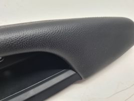 Hyundai Santa Fe Rivestimento pulsantiera finestrino della portiera anteriore 823502W000