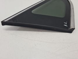 Hyundai Santa Fe Fenêtre latérale avant / vitre triangulaire 878102W000