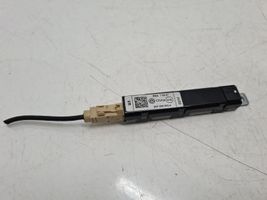 Volkswagen PASSAT B7 Aerial antenna amplifier 3AF035552A