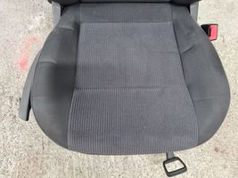 Volkswagen Polo IV 9N3 Front passenger seat 