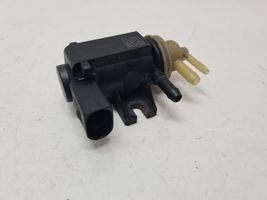 Volkswagen Tiguan Solenoidinis vožtuvas 1K0906627B