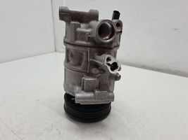 Skoda Fabia Mk3 (NJ) Ilmastointilaitteen kompressorin pumppu (A/C) 5Q0816803F