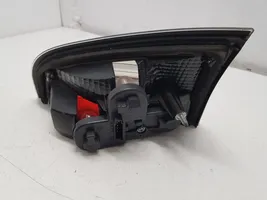 Ford S-MAX Lampy tylnej klapy bagażnika 6M2113A603AK