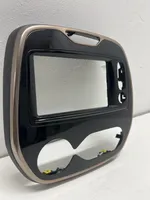 Renault Captur Konsola środkowa / Radio / GPS 682700795R