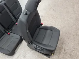 Volkswagen Golf Sportsvan Seat set 