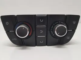 Opel Astra J Centralina del climatizzatore 13360099