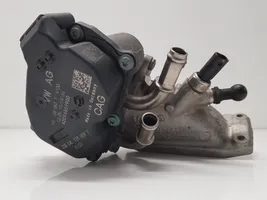 Volkswagen Golf VII Throttle valve 04L128063T