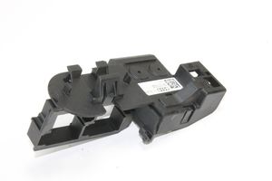 Audi A4 S4 B9 Rėlių montavimo blokas 8W0937503