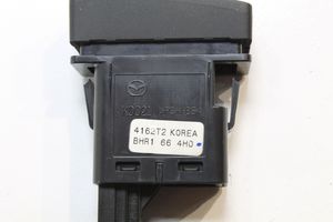 Mazda 3 II Interrupteur feux de détresse BHR1665H0