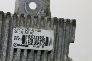 Land Rover Range Rover Evoque L538 Relè lampeggiatore d'emergenza AV6112A343BA