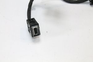 Citroen C4 Grand Picasso Connettore plug in AUX 9806059580
