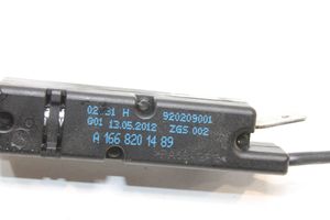 Mercedes-Benz SLK R172 Amplificateur d'antenne A1668201489