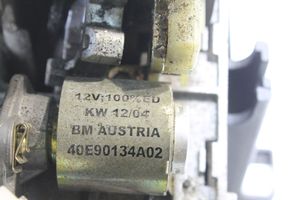 Land Rover Range Rover L322 Lewarek zmiany biegów / dolny 40E90134A02