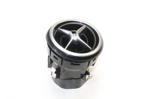 Mercedes-Benz B W246 W242 Lango oro grotelės A2468304100