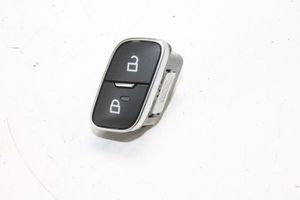 Ford Kuga II Central locking switch button F1ET14017AB