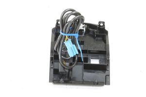 Mercedes-Benz A W176 Câble adaptateur AUX A2468230411