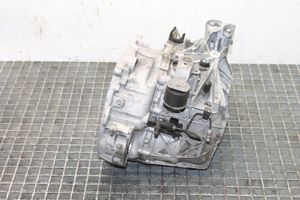 Mercedes-Benz A W176 Mechaninė 6 pavarų dėžė A1762610101