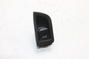 Audi A5 8T 8F Przycisk otwierania klapy bagażnika 8T2959830