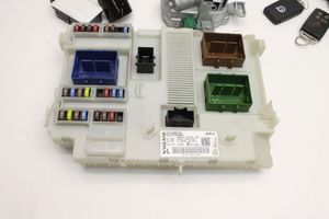 Volvo V60 Komputer / Sterownik ECU i komplet kluczy MB2797009612