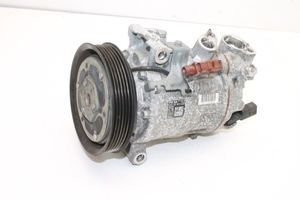 Volkswagen Golf VIII Compressore aria condizionata (A/C) (pompa) 5WA816803A