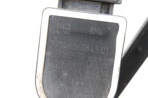 BMW 1 F20 F21 Sensore di livello di altezza della sospensione pneumatica anteriore (usato) 6860843