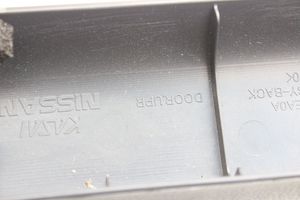 Nissan 370Z Tappo cornice del serbatoio 909001EA0A