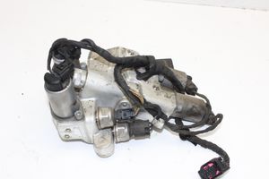 BMW 7 F01 F02 F03 F04 Pompa hydrauliczna dachu składanego 6775258