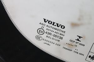 Volvo V40 Tuulilasi/etulasi/ikkuna 