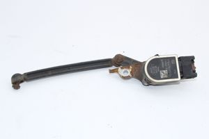 BMW 3 F30 F35 F31 Priekšpusē piekares augstuma sensors 6784072