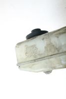 Toyota Prius (NHW20) Brake fluid reservoir 13231140120