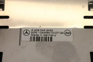 Mercedes-Benz CLK A209 C209 Écran d'affichage capteur de stationnement PDC A2095452432