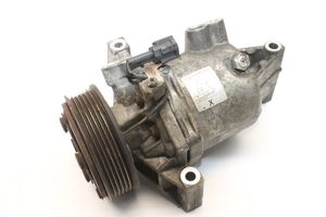 Nissan Juke I F15 Ilmastointilaitteen kompressorin pumppu (A/C) 926001KC1B