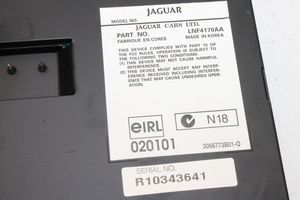 Jaguar XJ X308 Vahvistin LNF4170AA