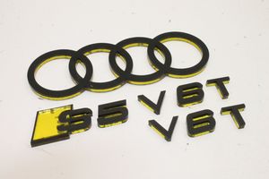 Audi A5 8T 8F Logo, emblème, badge 