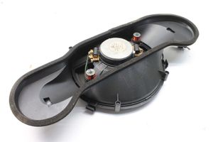 Mercedes-Benz S W220 Subwoofer-bassokaiutin A2208204802