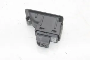 Audi A5 Muut kytkimet/nupit/vaihtimet 8W7959726