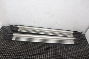 Hyundai Santa Fe sill trim set (inner) 