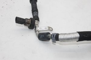 Audi A7 S7 4K8 Tuyau d'alimentation conduite de carburant 059130299BS