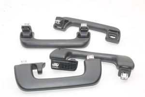 Audi A7 S7 4K8 Un set di maniglie per il soffitto 