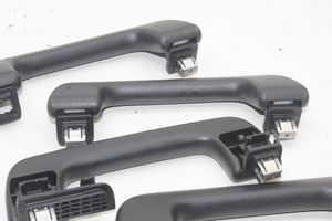 Audi A7 S7 4K8 Un set di maniglie per il soffitto 